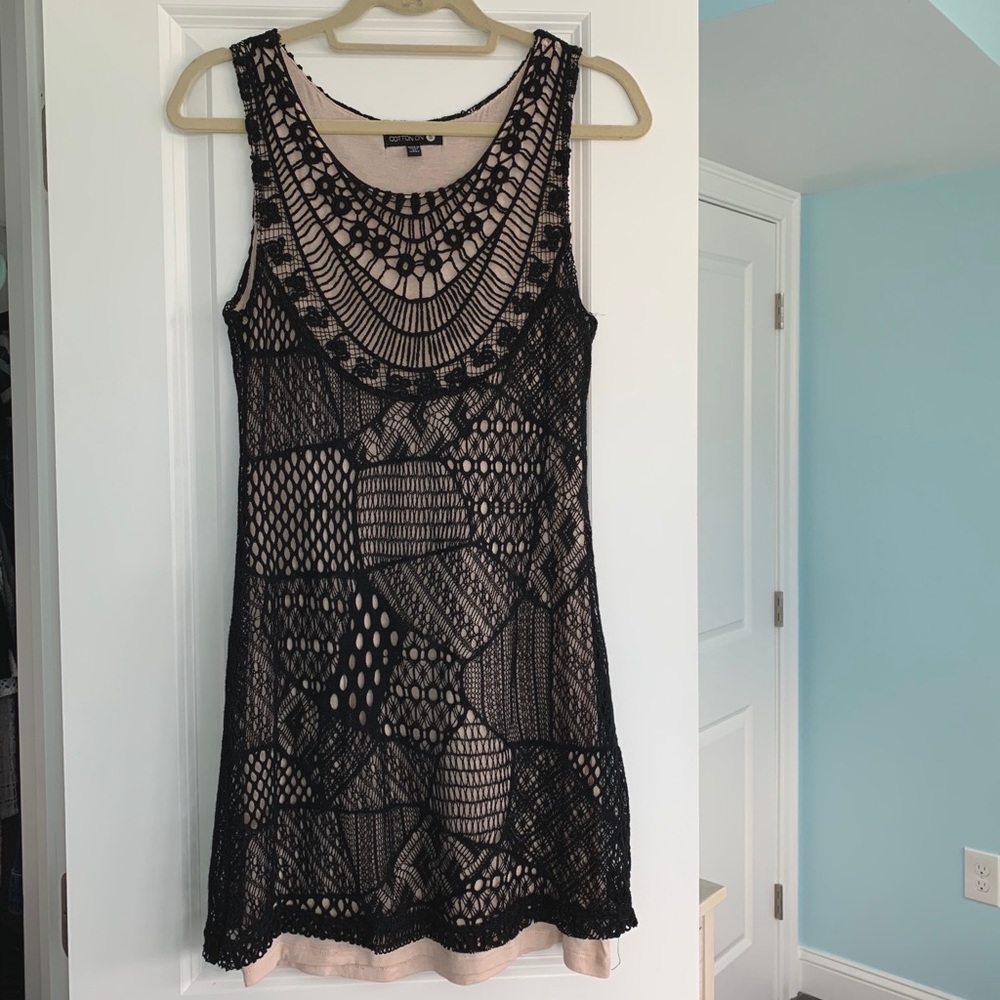 Women’s Lace Dress